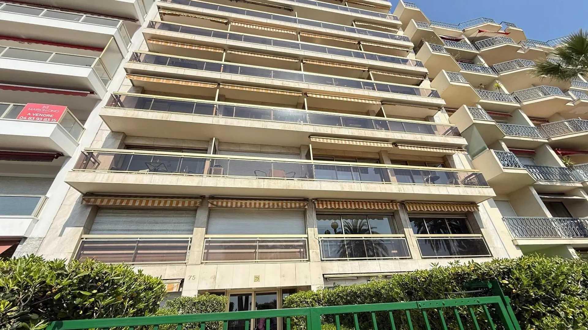 Azur Promenade Apartment Nice 0*,  France