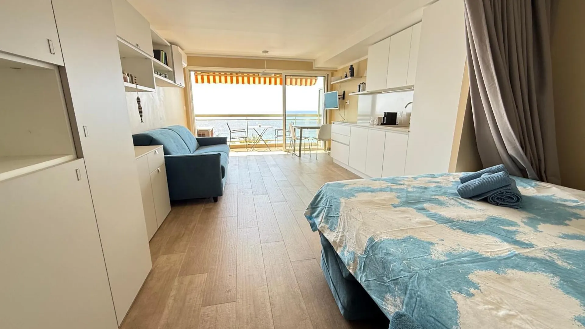 Azur Promenade Apartment Nice